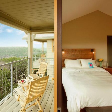 Travaasa Austin (Adults Only) Ξενοδοχείο Jollyville Δωμάτιο φωτογραφία